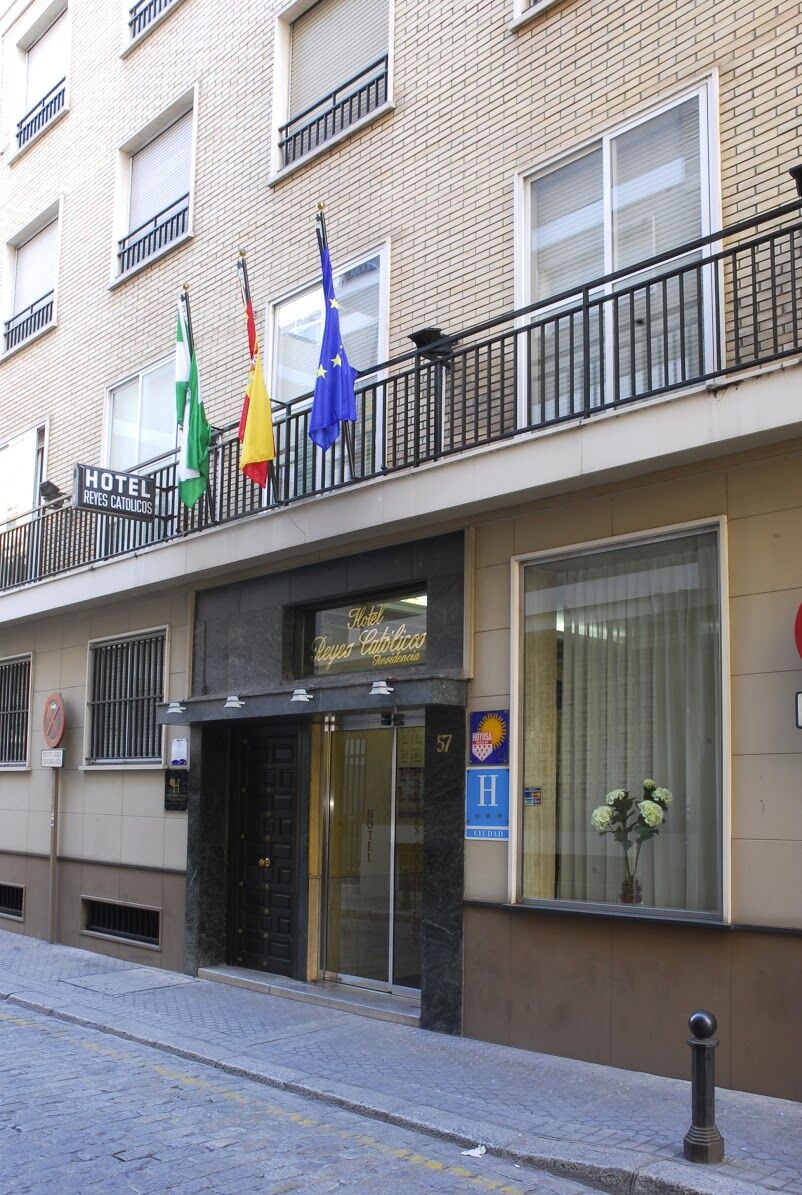 Hotel Reyes Catolicos Sevilla Exterior foto